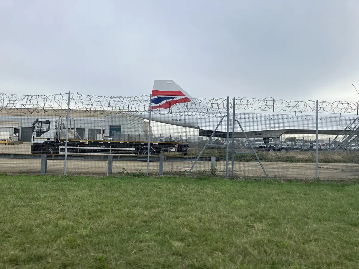 British Airways Concorde G-BOAB