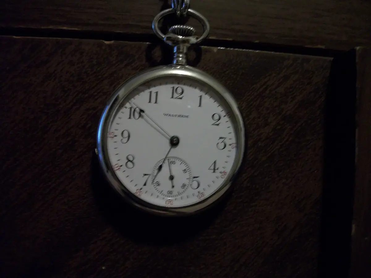 A Waltham Model 1899 pocket watch